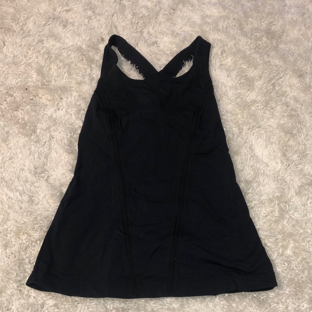LuluLemon Black Tank Top w built in bra